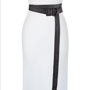 New without tag Off-white Virgil Abloh black belt